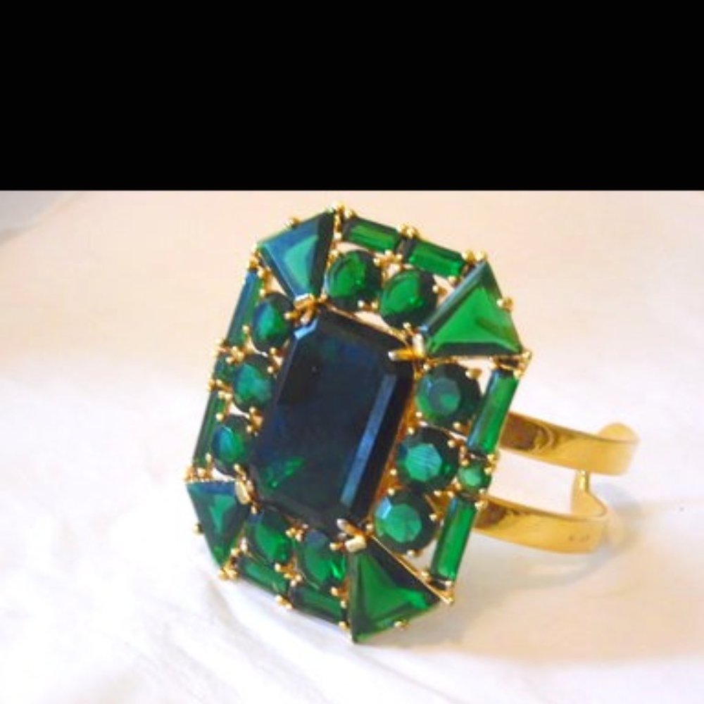 V BY Eva Statement Cuff Bracelet Size 7